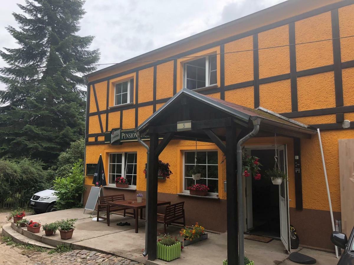 Riverside Inn Oderberg Экстерьер фото
